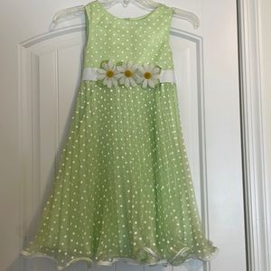 Beautiful Rare Edition Dress. Perfect for an event or picture day!